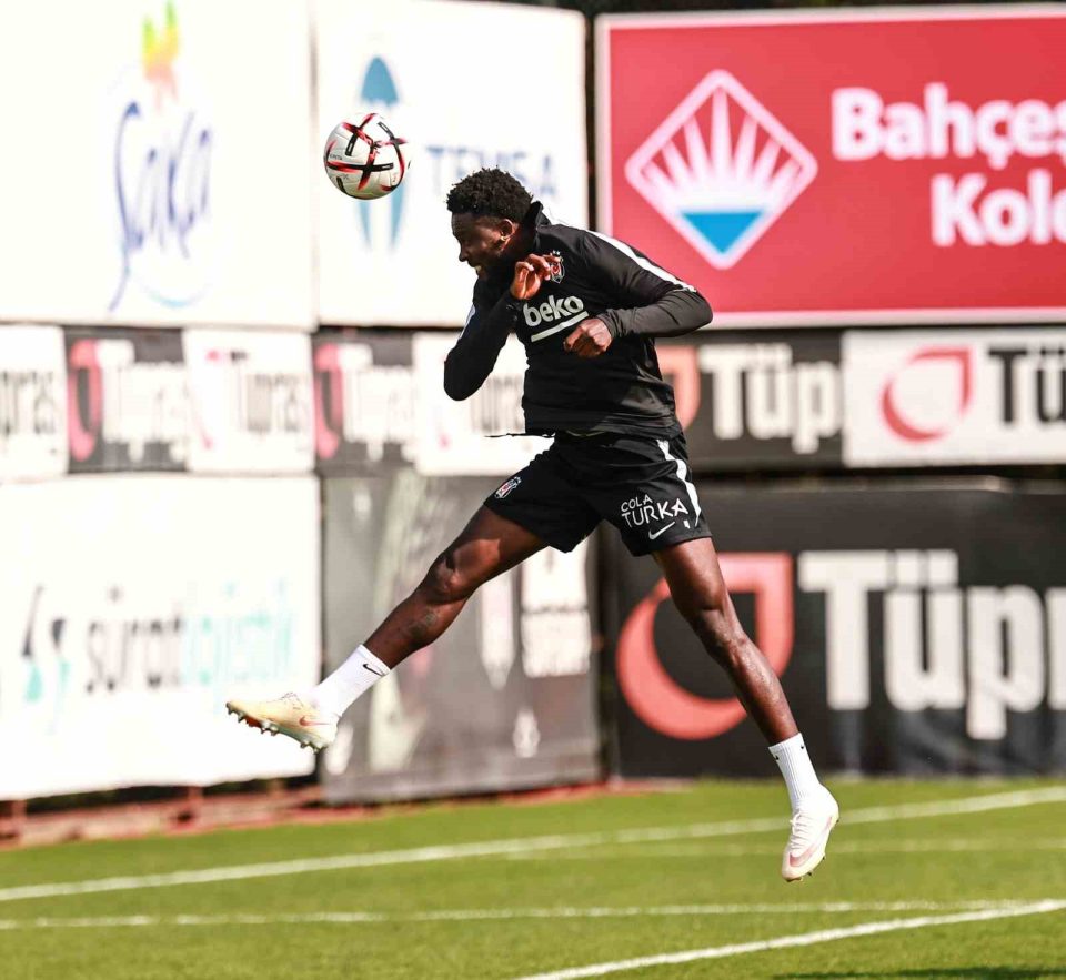 Beşiktaş’ta Crystal Palace maçı hazırlıkları başladı