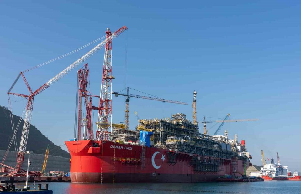 Türkiye'nin İlk Yüzer Üretim Platformu Osman Gazi, 17 Ekim'de Karadeniz'e Uğurlanacak