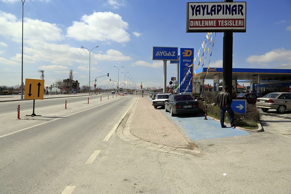 Konya çevre yolu güzergâhında bir cadde (arşiv görseli)