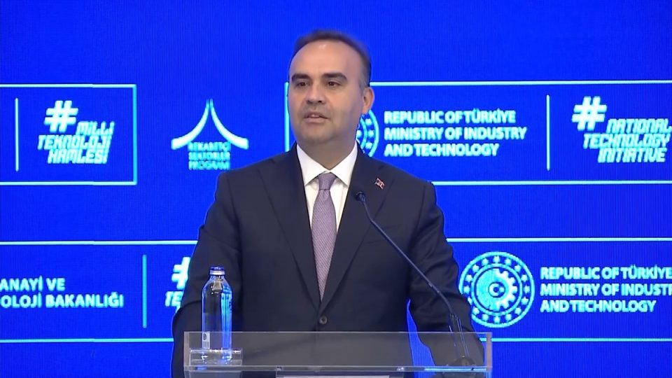 Bakan Kacır: "23 ilimizde 43 projeye yaklaşık 260 milyon avro kaynak sağladık"