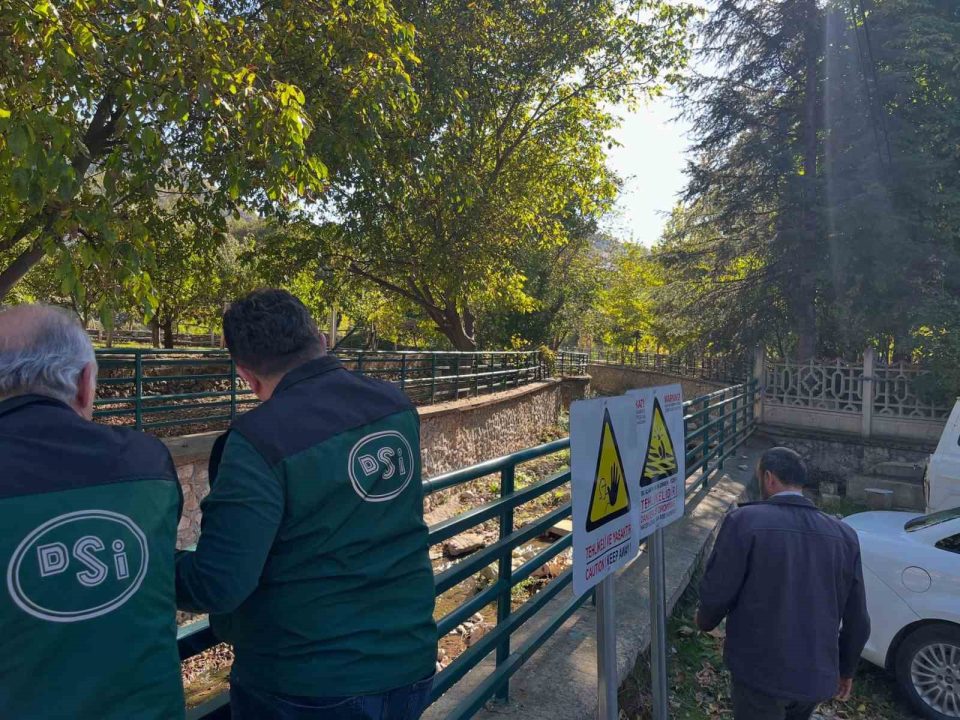 Bozkır’da heyelan bölgesi ve dere ıslahı alanları incelendi