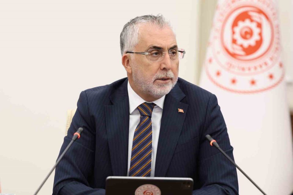Kamu Personeli Danışma Kurulu, Bakan Işıkhan başkanlığında toplandı